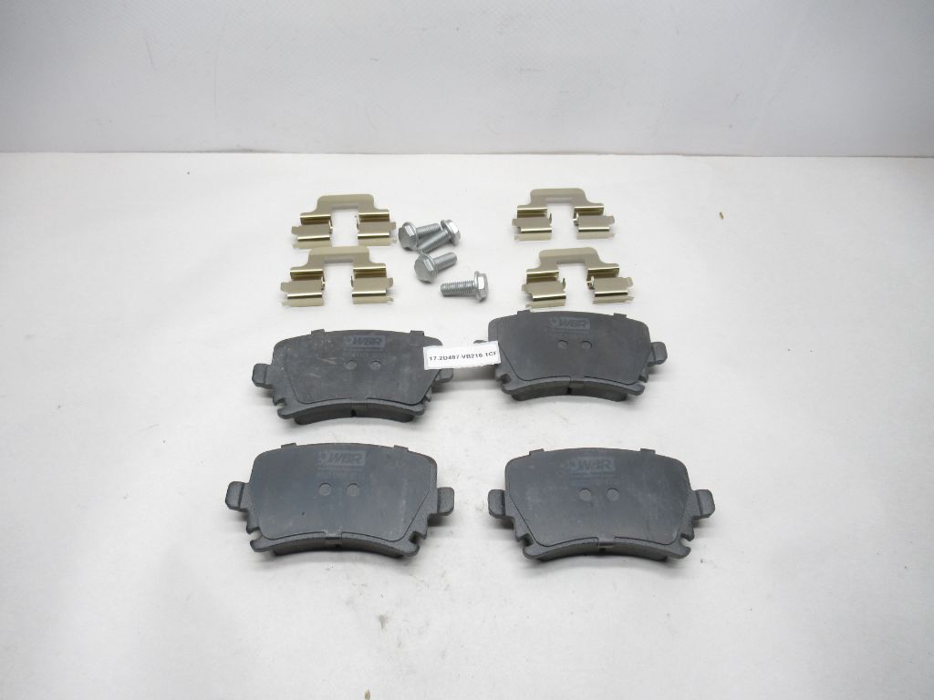2010-2011 Audi R8 Brake Pad Set D1108-8213 WBR
