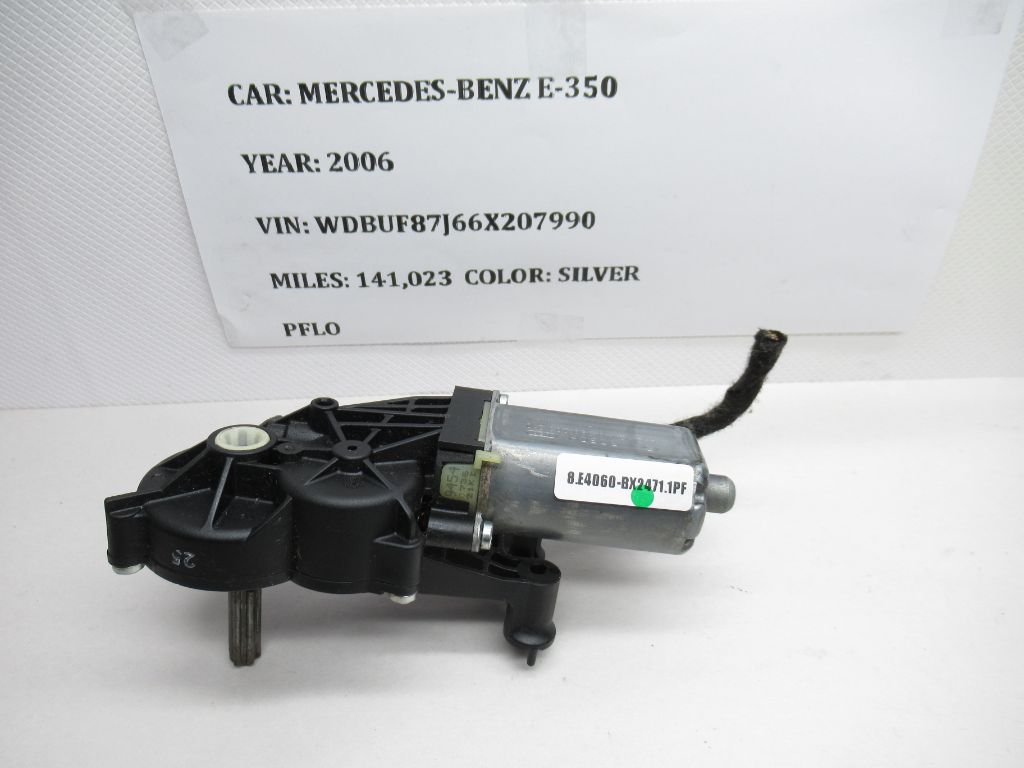 06-09 Mercedes E350 Front Left Side Power Seat Adjust Motor 0390203210 OEM