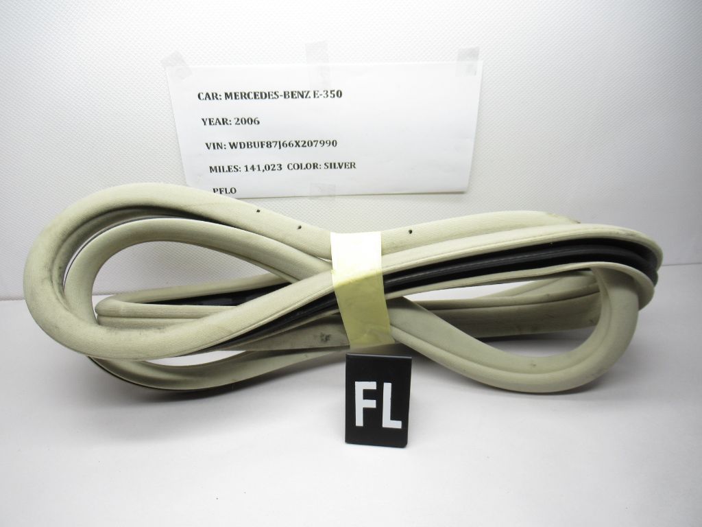 2006-2008 Mercedes-Benz E350 Left Front Door Weather Strip Seal 2116970151 OEM