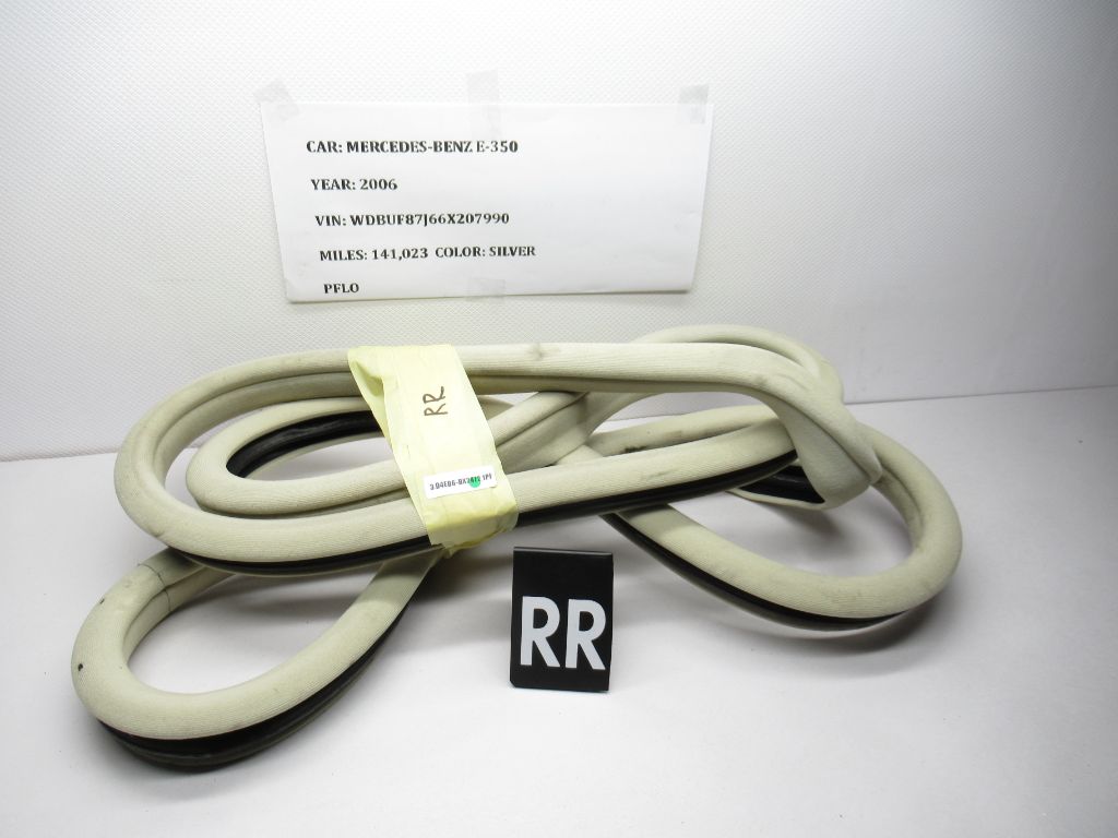 2006-2008 Mercedes-Benz E350 Rear Right Door Weather strip Seal A2126970151 OEM