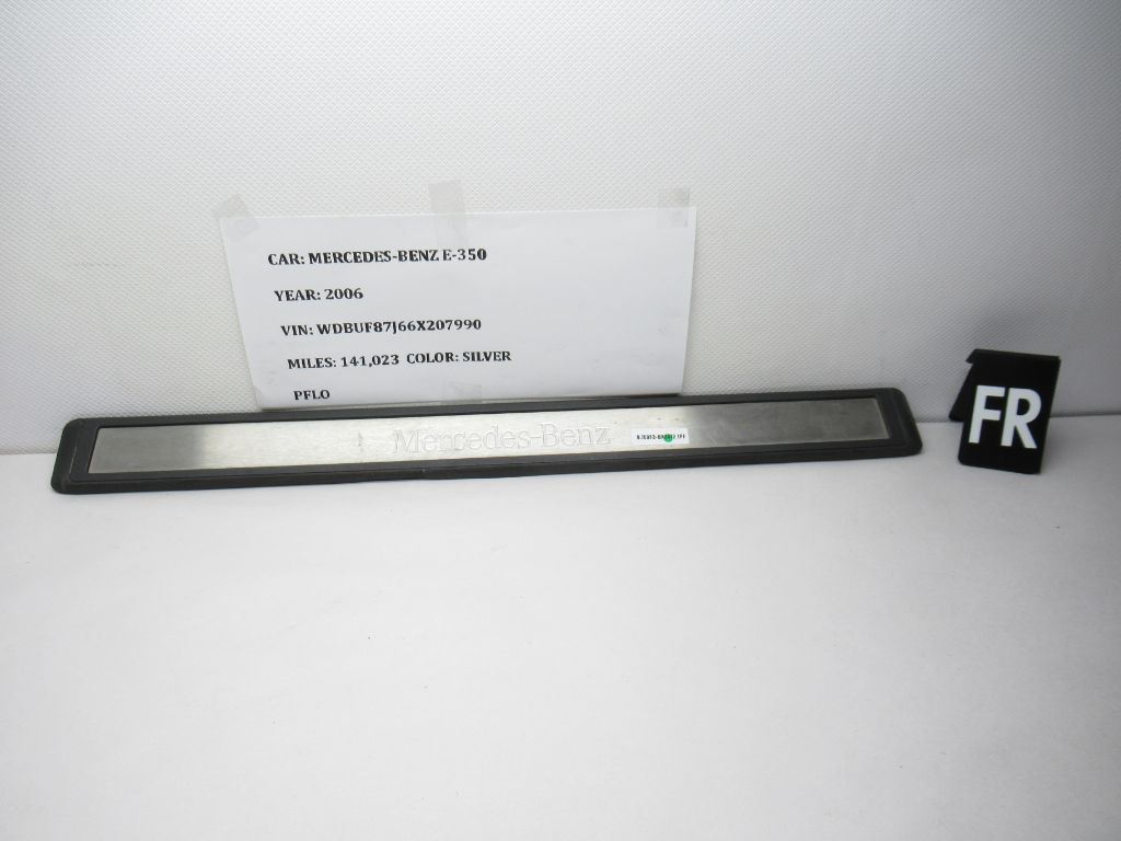 2006-2008 Mercedes-Benz E350 Right Front Scuff Guard Trim A2116801435 OEM