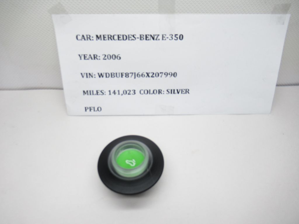 06-08  Mercedes-Benz E350 Trunk Safety Release Button Switch 0028214951 OEM
