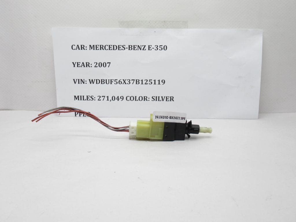 Have one to sell? Sell now 2003-09 Mercedes Benz E350 Brake Pedal Light Lamp Switch A0015454409 OEM