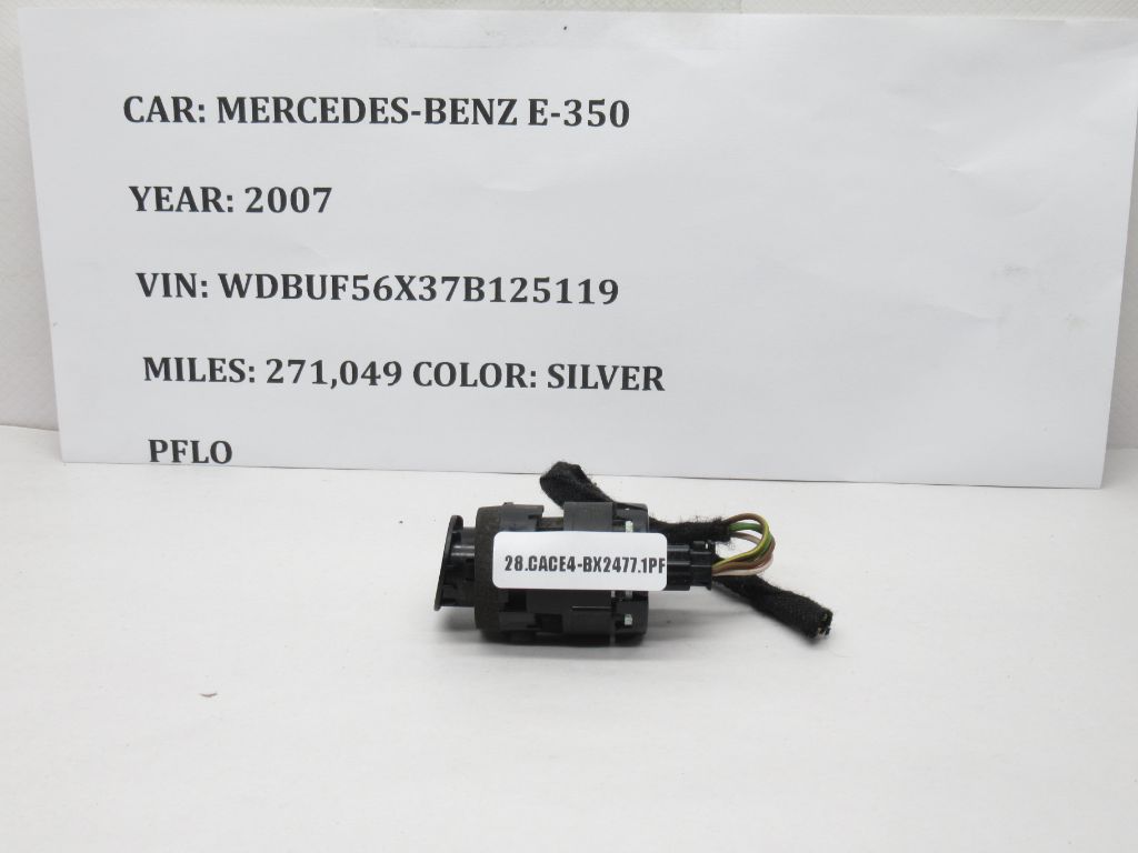2007 Mercedes Benz E350 Cabin Air Temperature Sensor A2118300272 OEM