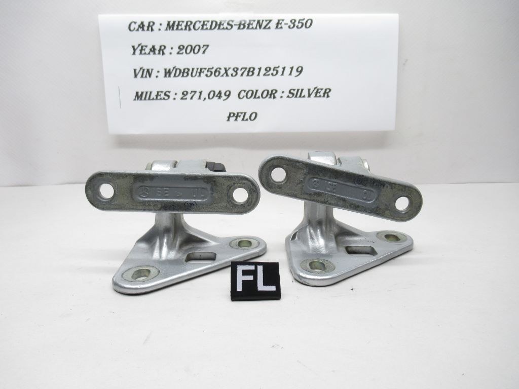 03-09 Mercedes Benz E Class Front Left Door Hinges 2117200116 OEM