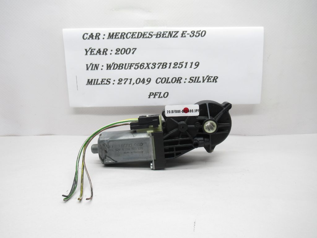 2006-09 Mercedes-Benz E350 Left Front Side Seat Motor Adjustment 0390203274 OEM