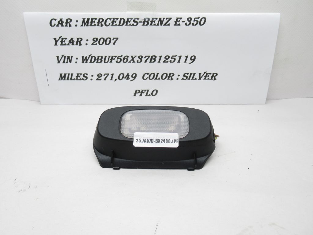 2006-2009 Mercedes-Benz E350 Front Seat Light Lamp A2119140010 OEM