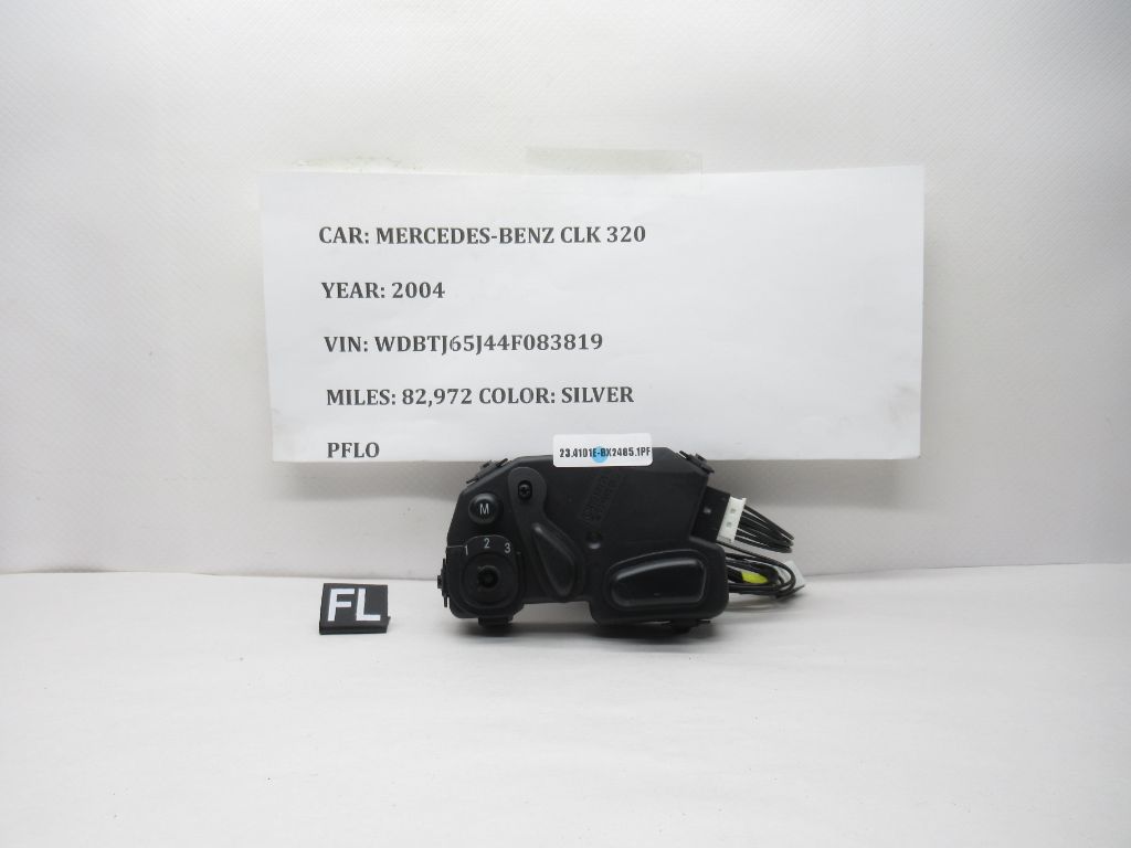 03-04 Mercedes CLK320 Front Left Driver Side Seat Control Switch 2098202510 OEM