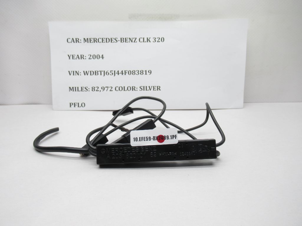 2003 - 2004 Mercedes-Benz Antenna Amplifier A2038200189 OEM