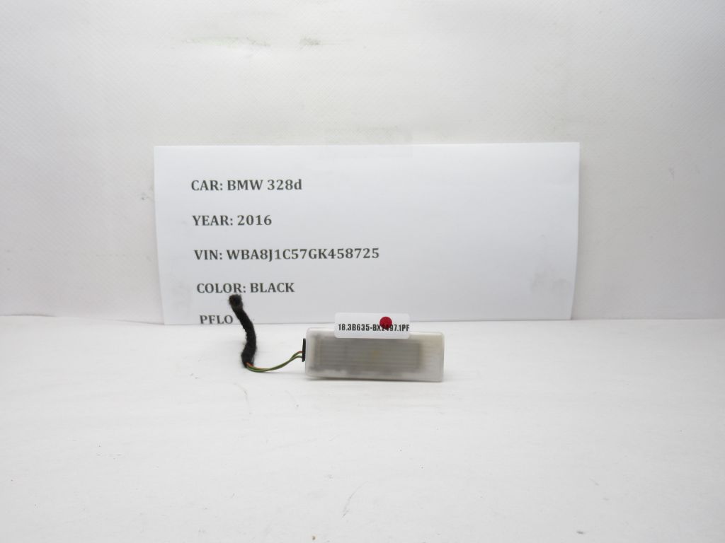 2014-2018 BMW 328D Front Right Door Courtesy Lamp 9270505 OEM