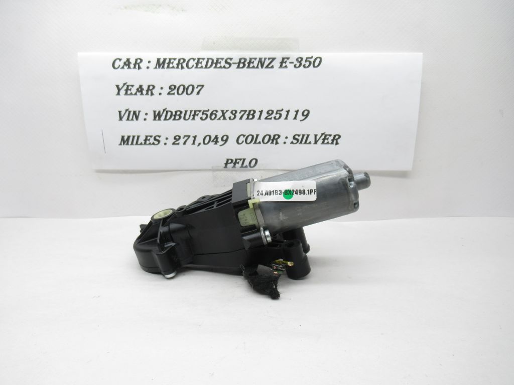 2006-2011 Mercedes-Benz E350 Front Right Seat Adjustment Motor 0390203276 OEM