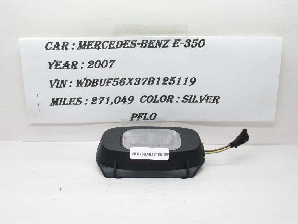 2006-2009 Mercedes E-350 Front Seat Interior Light Lamp A2119140010 OEM