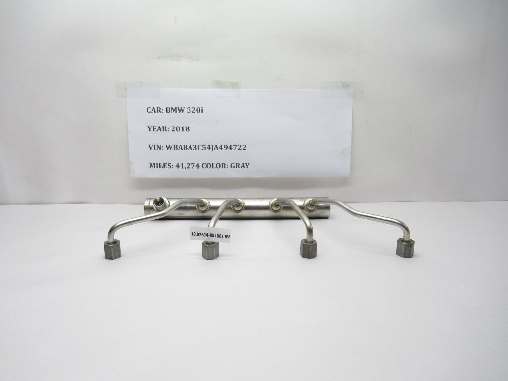 2012-2018 BMW 320i High-Pressure High Pressure Rail 7585411 OEM