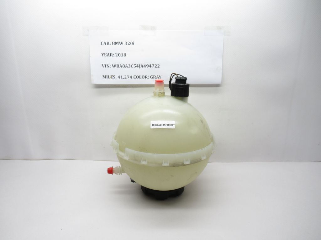 2012-2018 BMW 328i Coolant Reservoir / TANK / Bottle 7642159 OEM