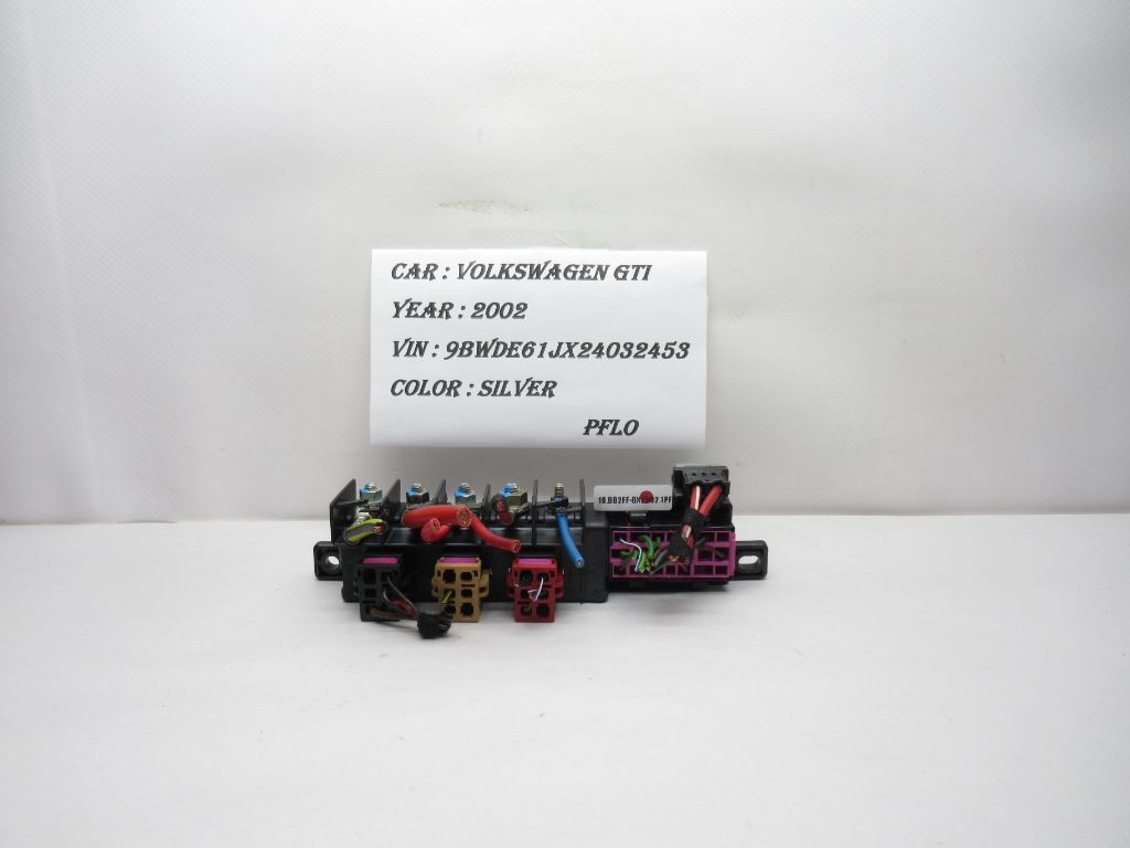 2000-2005 Volkswagen Golf GTI Fuse Box Relay Plate 8L0941822 OEM