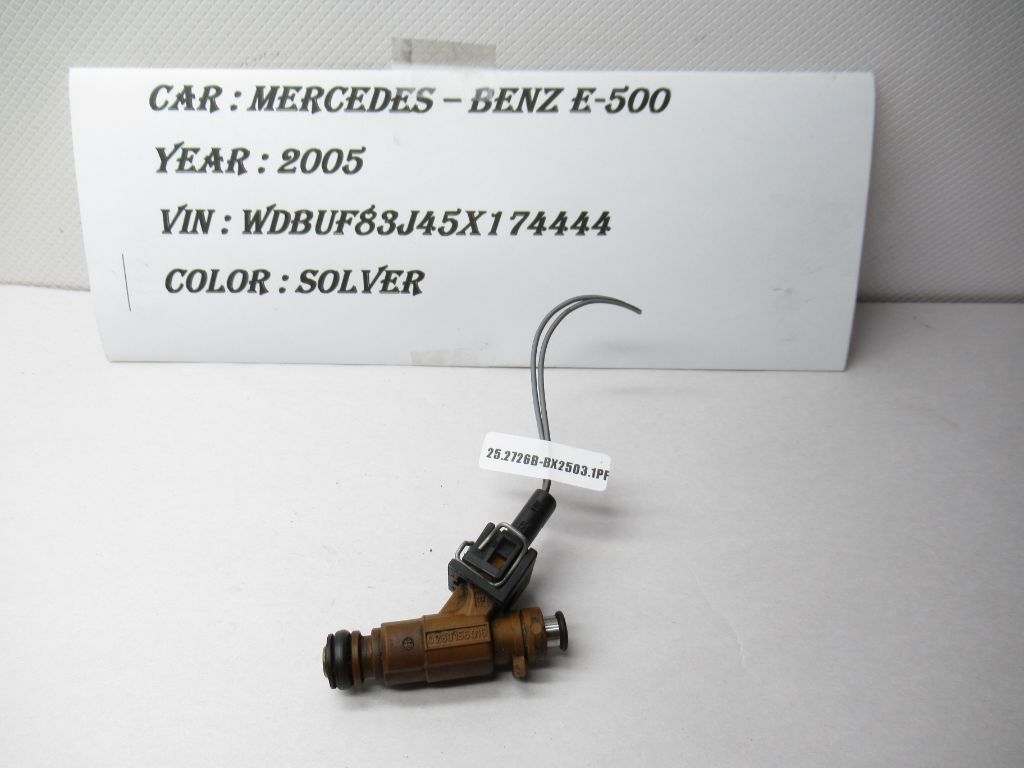 03-07 Mercedes E500 Bosch Fuel Injector A1130780249 OEM