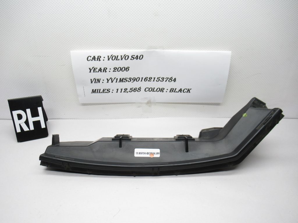 2005 -2009 Volvo S40 Rear Right Upper Bumper Bracket 30655999 OEM