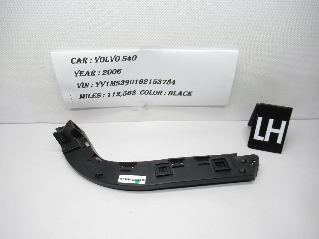 2005-2009 VOLVO S40 Rear Left Bumper Mount Bracket 30678205 OEM