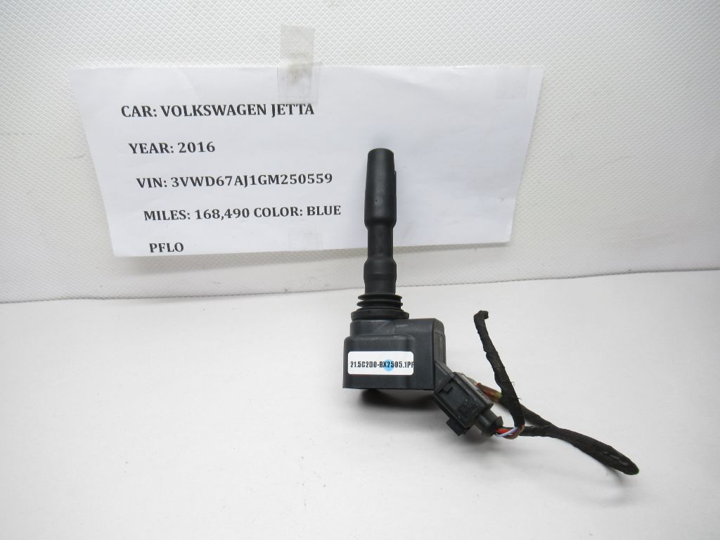 2016-2019 Volkswagen Jetta Ignition Coil Igniter 04E905110K OEM