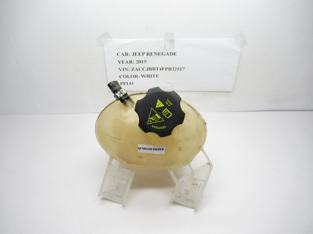 15-23 Jeep Renegade Radiator Coolant Overflow Expansion Tank 00520527670 OEM