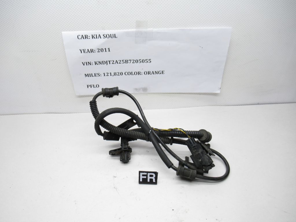 11-13 Kia Soul Passenger Right Front ABS Wheel Speed Sensor 95671-2K000 OEM