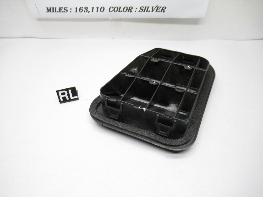 11-16 Hyundai Elantra RL Quarter Air Drafter Pressure Vent Grille 9751017000 OEM