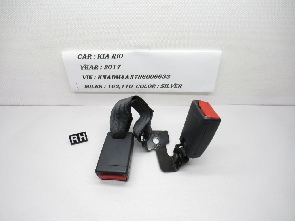 2012-2017 Kia Rio Rear Passenger Middle Center Seat Belt Buckle 898401W000HU OEM