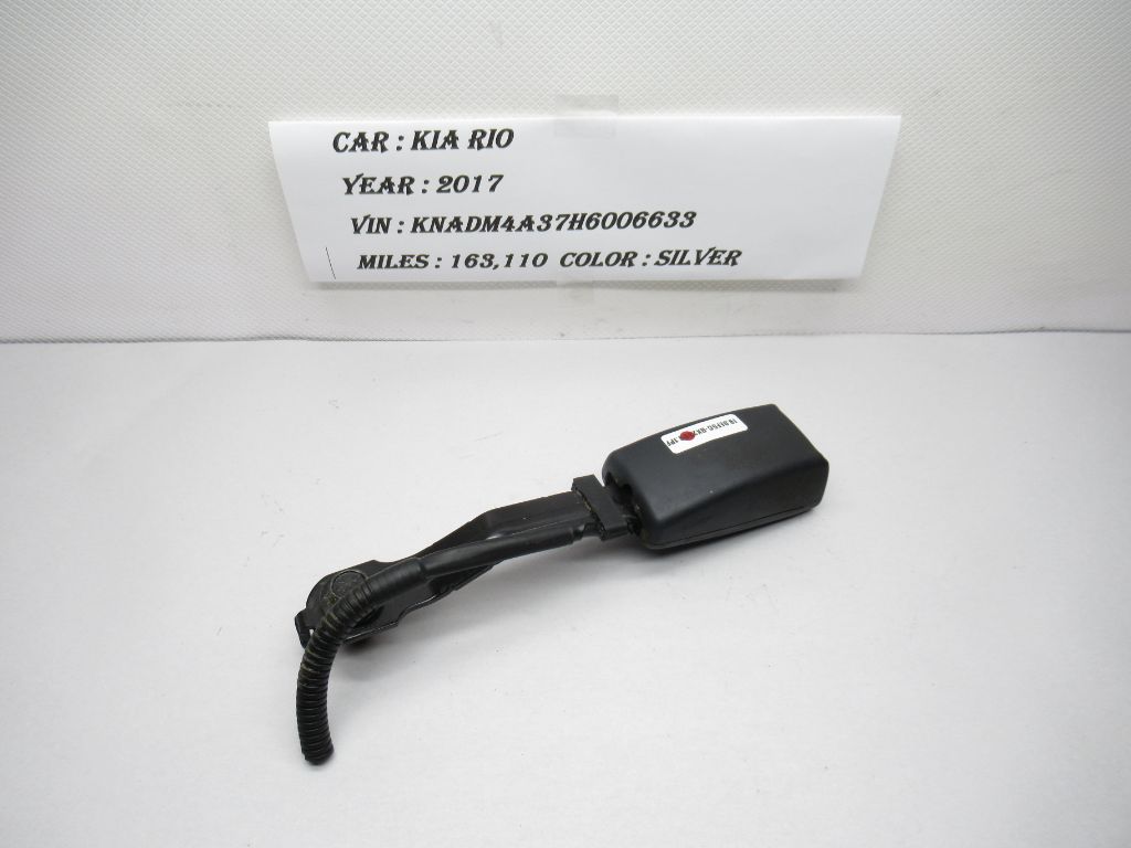 12-17 Kia Rio Driver Left Front Seat Belt Buckle Receiver 888301W500HU OEM