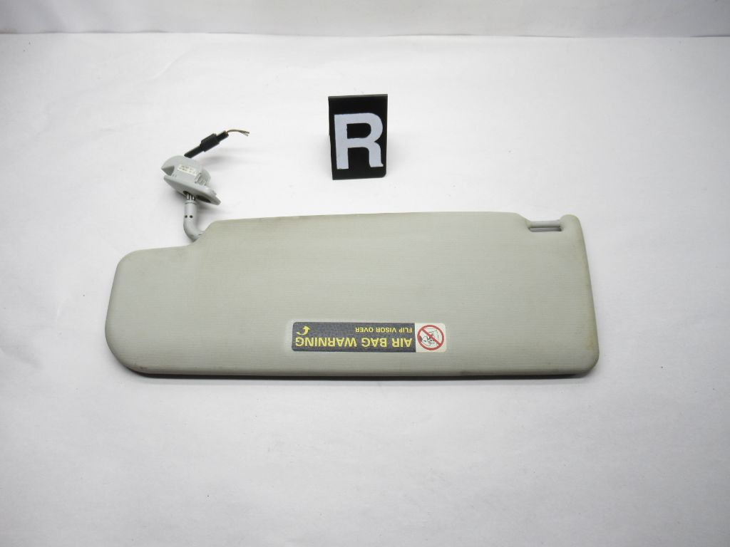 00-11 Volkswagen Golf Right Sun Visor 3B0857552S3H8 OEM