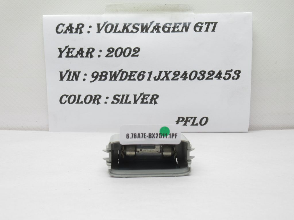 2001 - 2003 Volkswagen GTI Courtesy Light 1J0947411B OEM