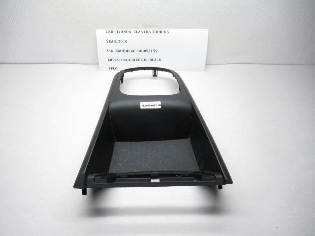 2007-2010 HYUNDAI ELANTRA Speed Console Shifter Cover Trim 84651 2L000 OEM