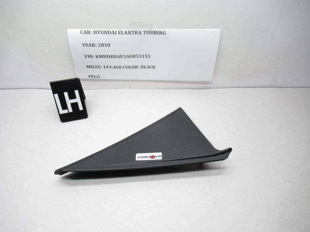 09-12 Hyundai Elantra Touring LH Side Door Interior Corner Trim 83910-2H001 OEM