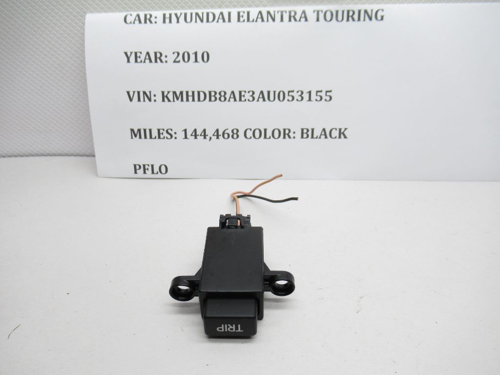 2007 - 2010 Hyundai Elantra Dash Trip Odometer Switch Button 202006045 OEM