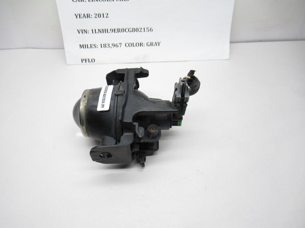 2009-2016 Lincoln MKS Fog Light 6E5Z15200A OEM