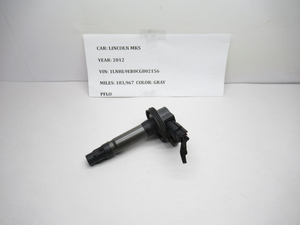 2009-2016 Lincoln MKS  Engine Ignition Coil Igniter 7T4E-12A375-EE OEM