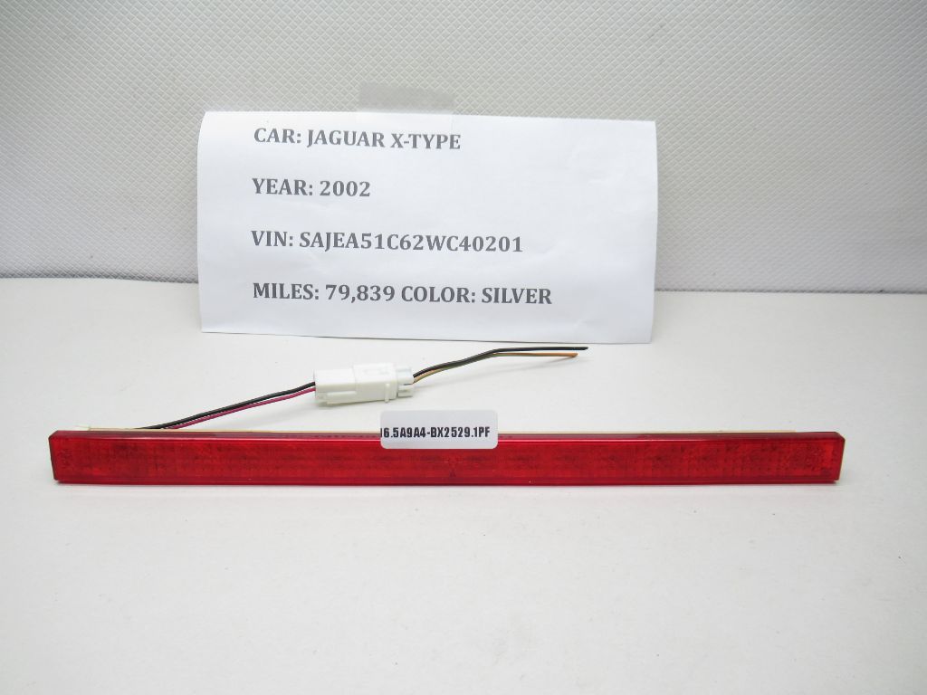 2002-2008 Jaguar X-Type Rear Third  Stop Brake Light Lamp 1X43-13A613-AD OEM