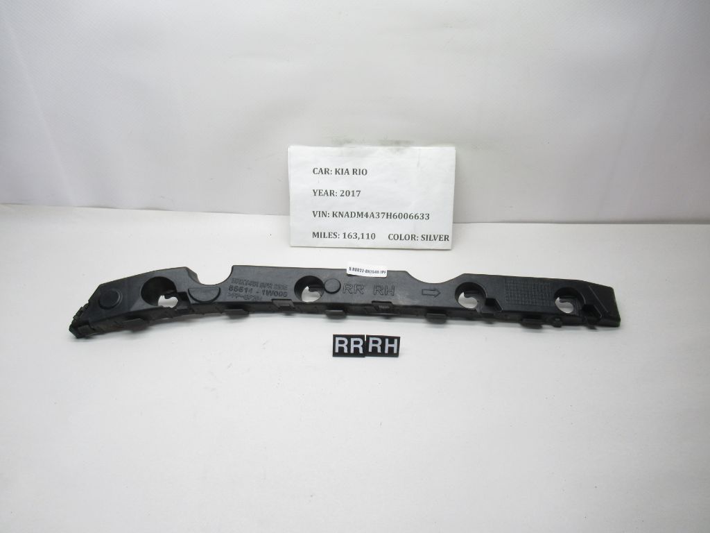 2012 - 2017 Kia Rio Rear Right Bumper Bracket Retainer 86614-1W000 OEM