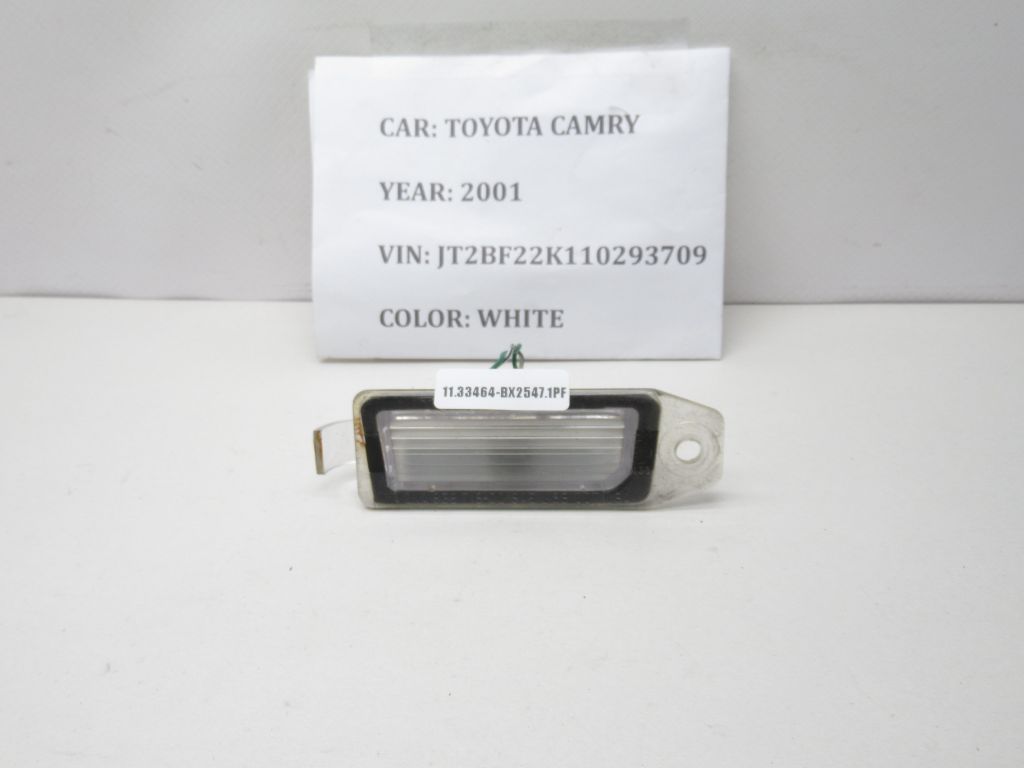 1997-2001 Toyota Camry Interior Small Light 2KA938716 OEM