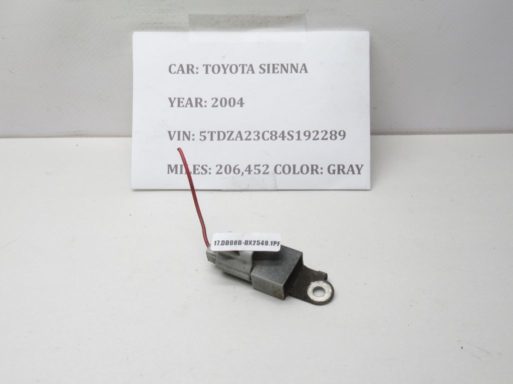 2004 - 2010 TOYOTA SIENNA Radio Amolifier Capacitor 90980-04140 OEM