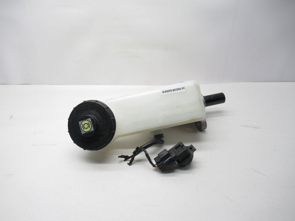2022-2024 Honda Civic  Brake Master Cylinder  46100-TEG-A01 OEM