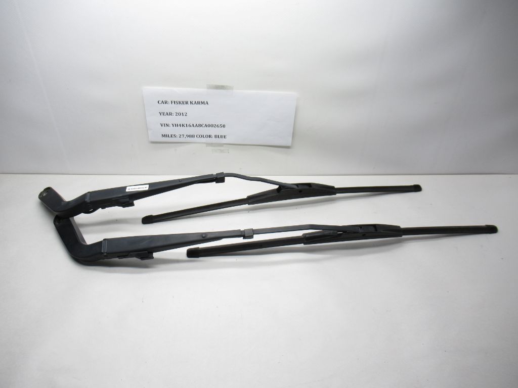 11-12 Fisker Karma Front Windshield Wiper Arm Set Pair 2 89813-698 OEM