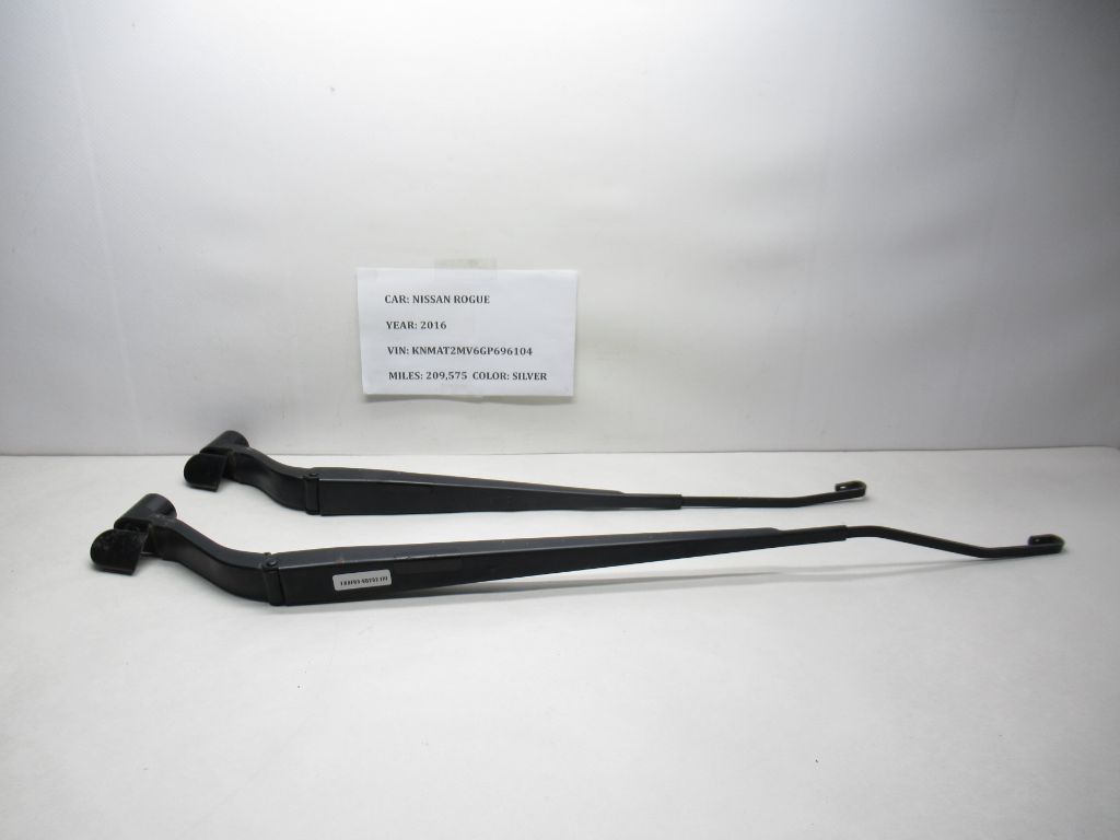 15-17 Nissan Rogue Right & Left Windshield Wiper Arm Pair w/ Cap 28881-9TB1A OEM