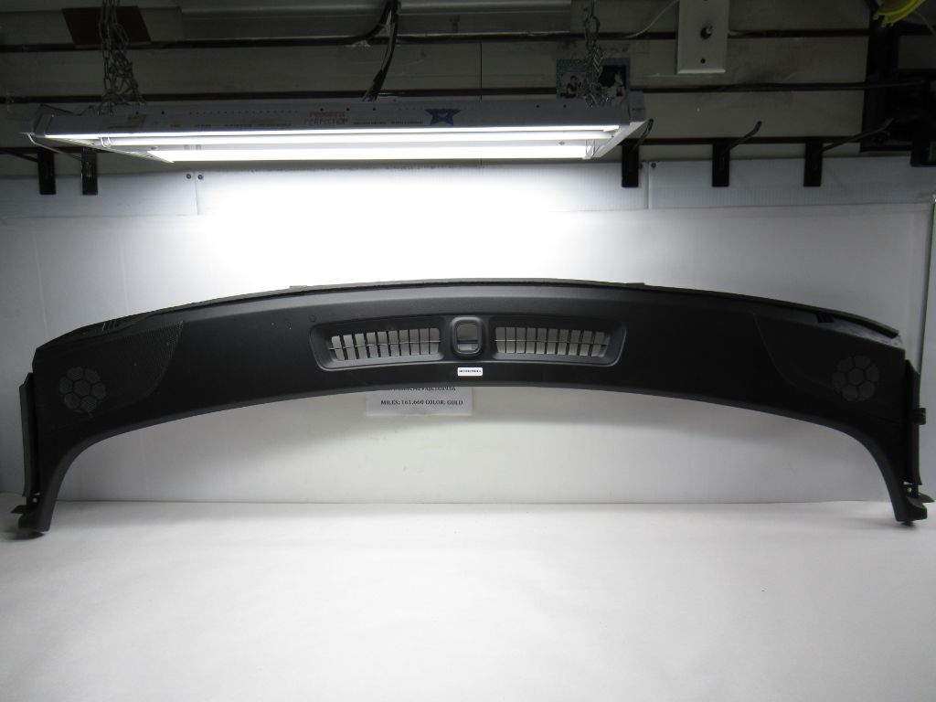 2018-2021 GMC Terrain Instrument Panel Extension Dash Defrost Panel 23462966 OEM