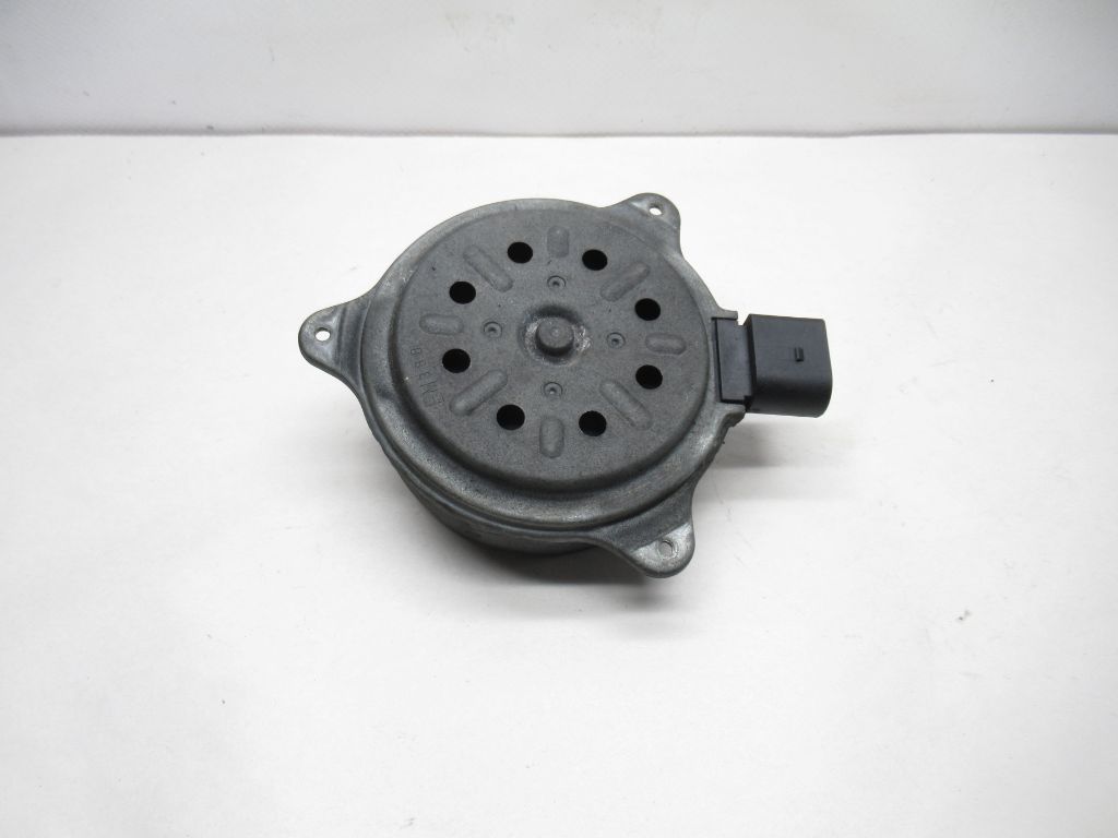 2009–2012 Audi A4 Quattro Radiator Condenser Cooling Motor Fan 993454J OEM