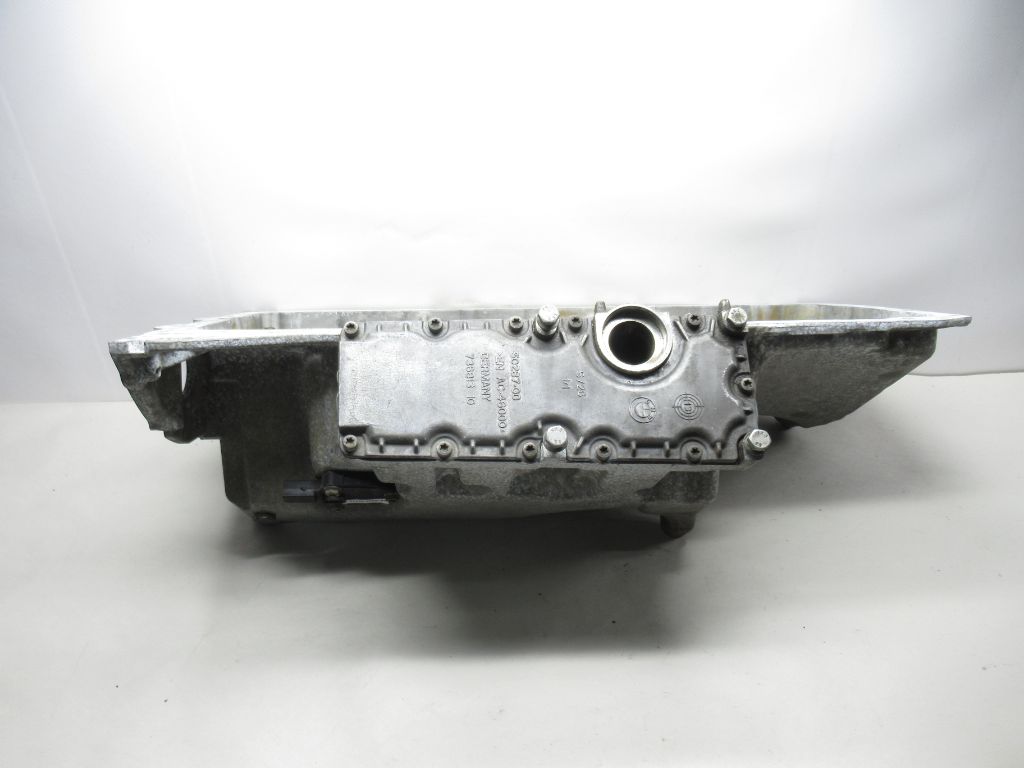 2013-2016 BMW 335i xDrive 435 xDrive Engine Motor Oil Pan 11137570403 OEM