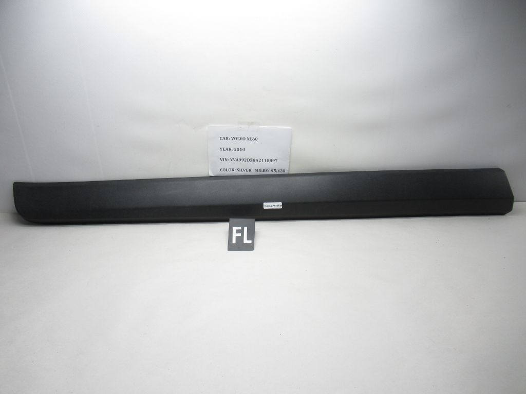 2010-2013 Volvo XC60 Front Left Exterior Lower Door Molding 31294845 OEM