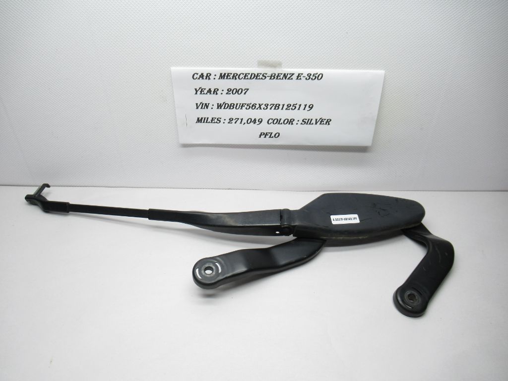 2006-2009 Mercedes-Benz E350 FR Windshield Wiper Blade Arm A2118200444 OEM