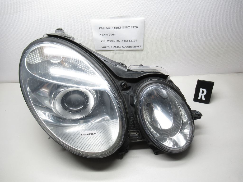 2003-2006 Mercedes E320 Right Side Headlight 161564-00 OEM