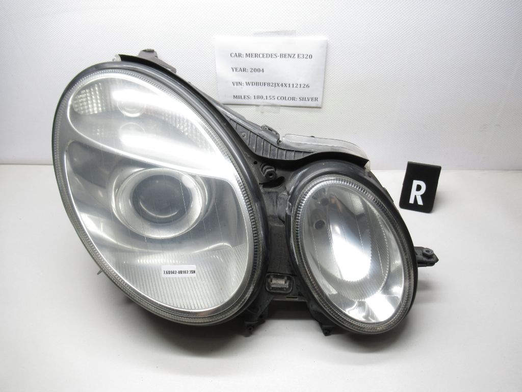 2003-2006 Mercedes E320 Right Side Headlight 16156400 OEM