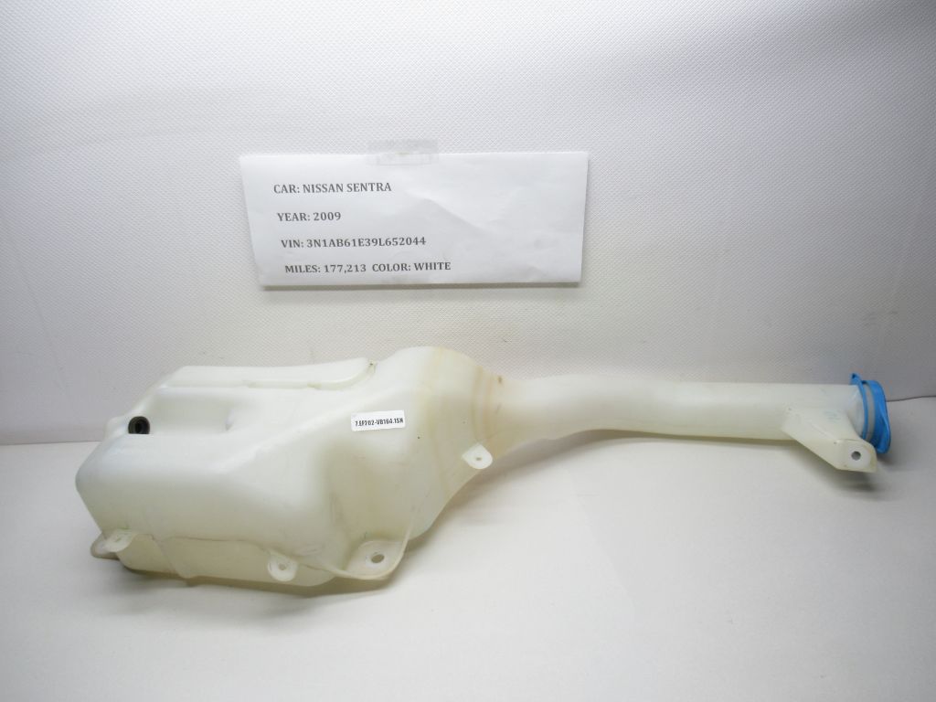 2007-2012 Nissan Sentra Windshield Washer Reservoir Bottle 24024880 OEM